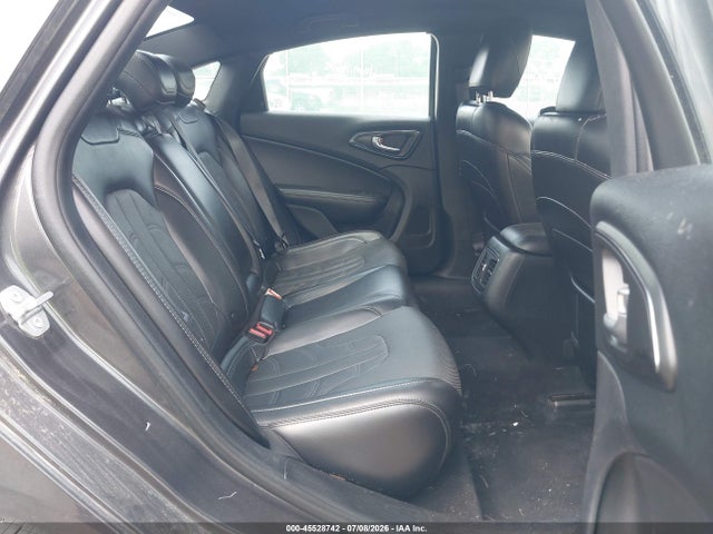 Продаж на аукціоні авто 2016 Chrysler 200 S, vin: 1C3CCCDG8GN135659, номер лоту: 45528742