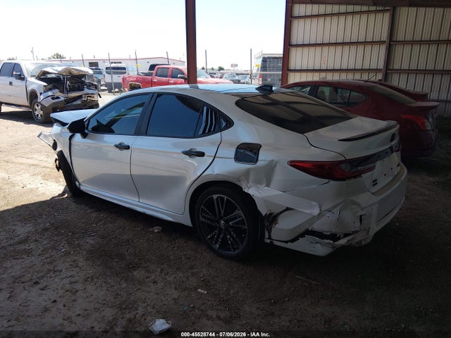 Toyota CAMRY XSE 2025 4T1DBADK1SU035263 Image 3