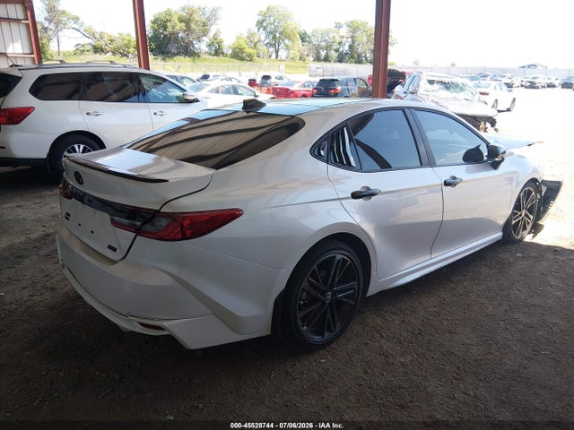 Toyota CAMRY XSE 2025 4T1DBADK1SU035263 Image 4
