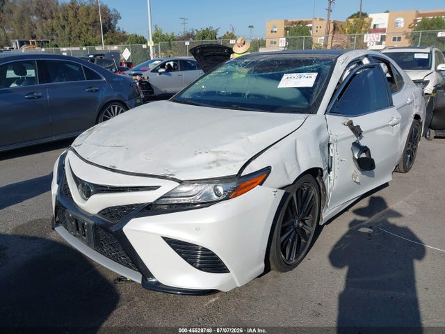 Toyota CAMRY XSE 2018 4T1B61HK8JU044238 Image 6