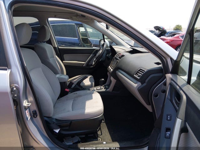45528756 :رقم المزاد ، JF2SJAGC4HH511141 vin ، 2017 Subaru Forester 2.5i Premium مزاد بيع