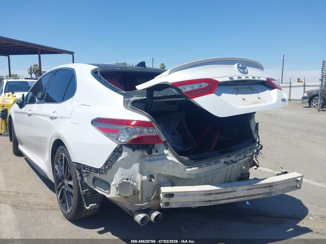 4T1BZ1HK2JU012960 Toyota Camry Xse V6