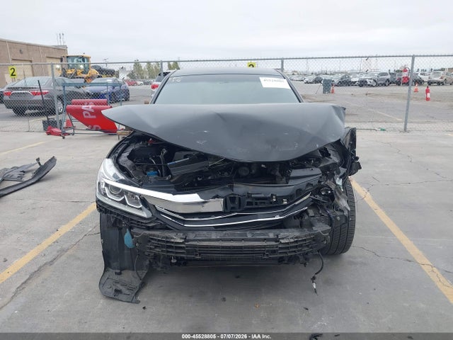 1HGCR2F19HA281592 Honda Accord Sport Se