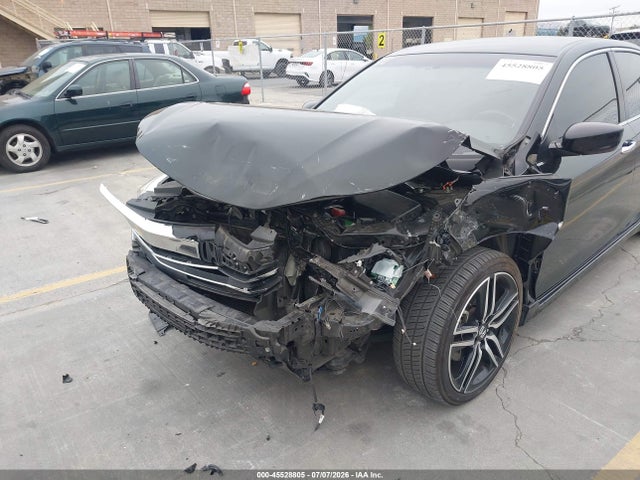 1HGCR2F19HA281592 Honda Accord Sport Se