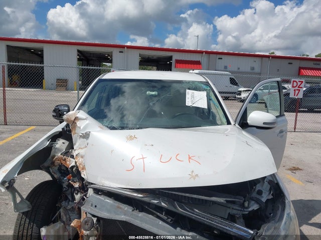 Продажа на аукционе авто 2014 Mitsubishi Outlander Se, vin: JA4AD3A33EZ013213, номер лота: 45528816