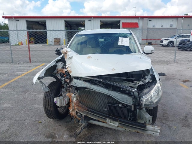Продажа на аукционе авто 2014 Mitsubishi Outlander Se, vin: JA4AD3A33EZ013213, номер лота: 45528816