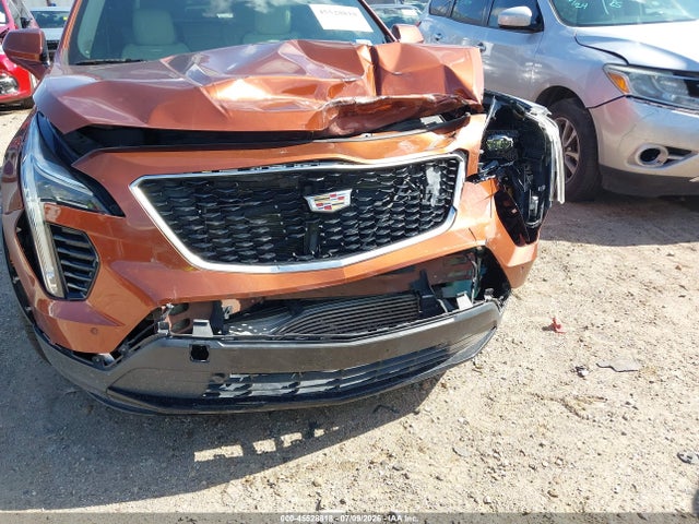 45528818 :رقم المزاد ، 1GYFZFR41KF108355 vin ، 2019 Cadillac Xt4 Sport مزاد بيع