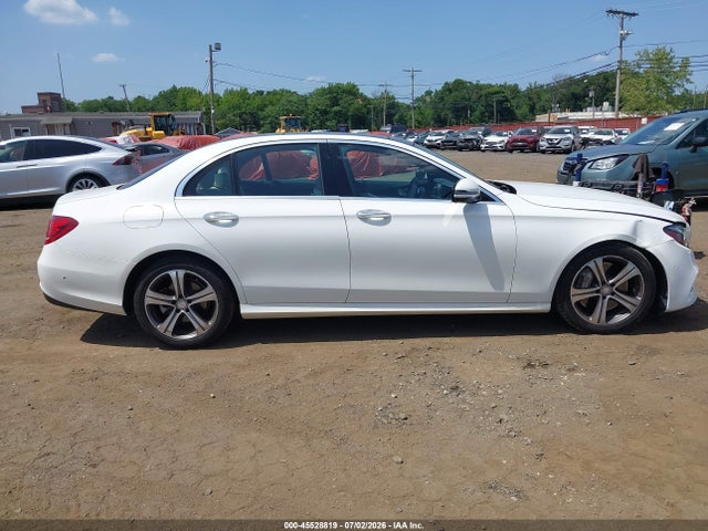 2017 Mercedes-benz E 300 4matic მანქანა იყიდება აუქციონზე, vin: WDDZF4KB6HA104046, აუქციონის ნომერი: 45528819