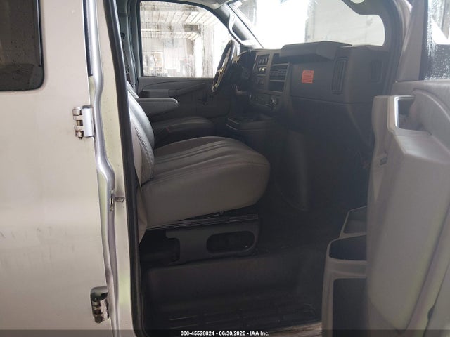 Chevrolet Express 2500 Ls 2019 1GAWGEFG4K1341317 Image 5