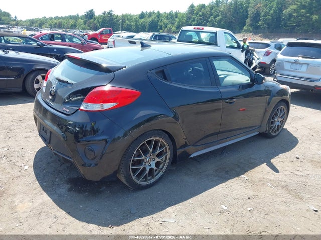KMHTC6AE7FU228379 Hyundai Veloster Turbo