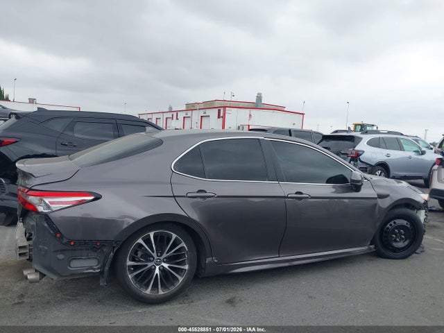 4T1B11HK6KU839031 Toyota CAMRY SE
