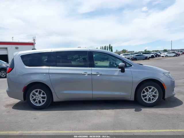 Chrysler Voyager Lx 2021 2C4RC1CG6MR577771 Image 13