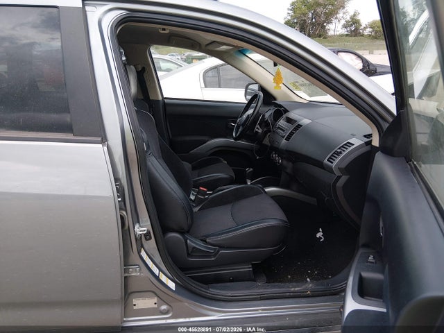 45528891 :رقم المزاد ، JA4JT3AW9DU020885 vin ، 2013 Mitsubishi Outlander Se مزاد بيع