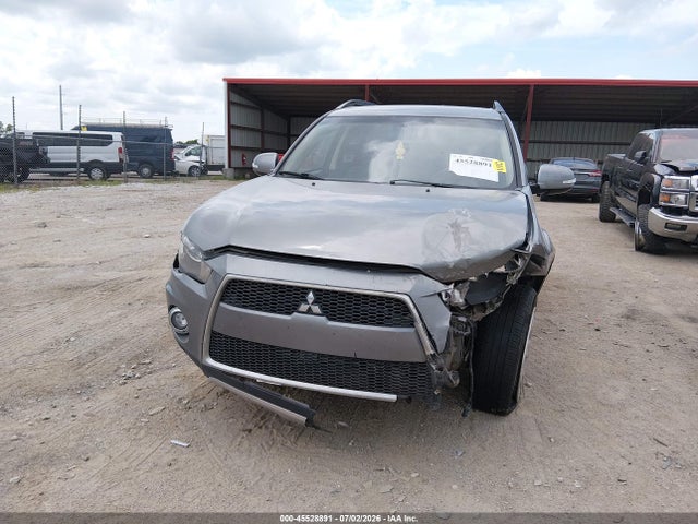 45528891 :رقم المزاد ، JA4JT3AW9DU020885 vin ، 2013 Mitsubishi Outlander Se مزاد بيع