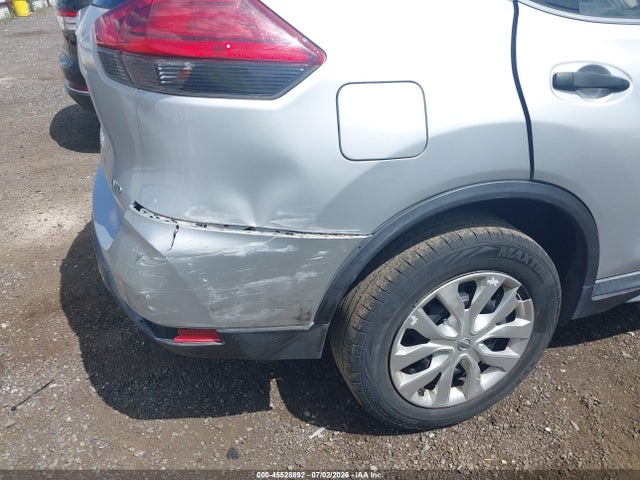Nissan ROGUE S 2017 KNMAT2MV7HP524830 Image 18