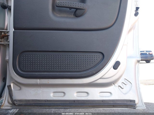45528982 :رقم المزاد ، 1D7HU18D75J520403 vin ، 2005 Dodge Ram 1500 Slt/laramie مزاد بيع