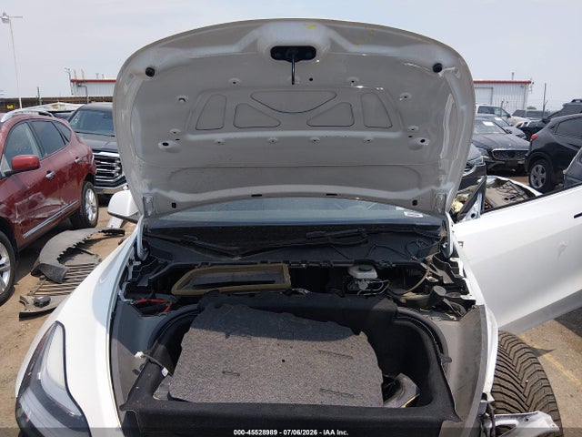 Продажа на аукционе авто 2021 Tesla Model Y Long Range Dual Motor All-wheel Drive, vin: 5YJYGDEE8MF108934, номер лота: 45528989