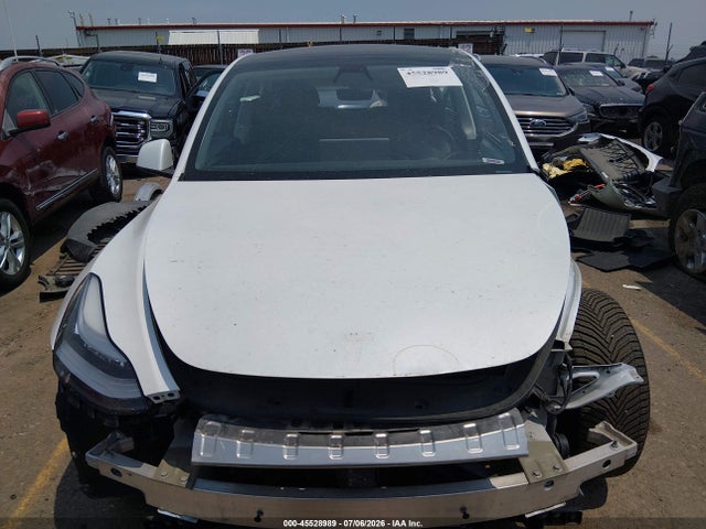 Продажа на аукционе авто 2021 Tesla Model Y Long Range Dual Motor All-wheel Drive, vin: 5YJYGDEE8MF108934, номер лота: 45528989