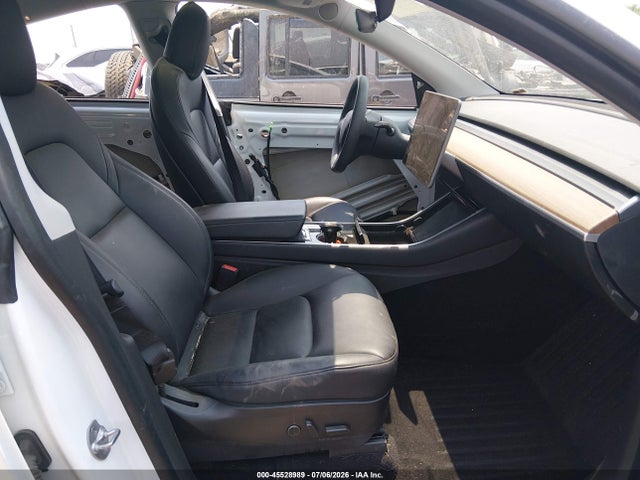 Продажа на аукционе авто 2021 Tesla Model Y Long Range Dual Motor All-wheel Drive, vin: 5YJYGDEE8MF108934, номер лота: 45528989
