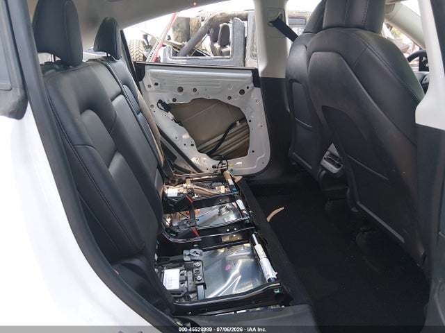 Продажа на аукционе авто 2021 Tesla Model Y Long Range Dual Motor All-wheel Drive, vin: 5YJYGDEE8MF108934, номер лота: 45528989