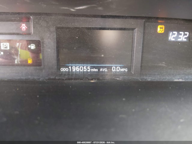 JTDZN3EU7HJ066671 Toyota Prius V Four