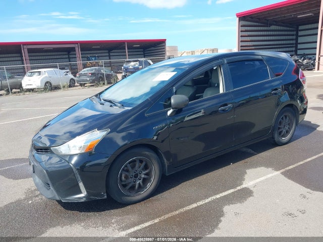 JTDZN3EU7HJ066671 Toyota Prius V Four