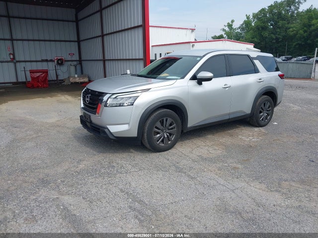 5N1DR3AC1NC254237 Nissan Pathfinder S 4wd