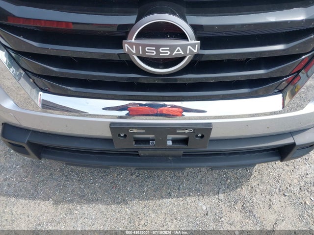 5N1DR3AC1NC254237 Nissan Pathfinder S 4wd