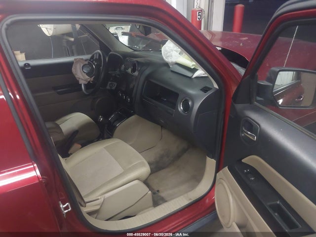1C4NJRBB3GD619426 Jeep Patriot Sport