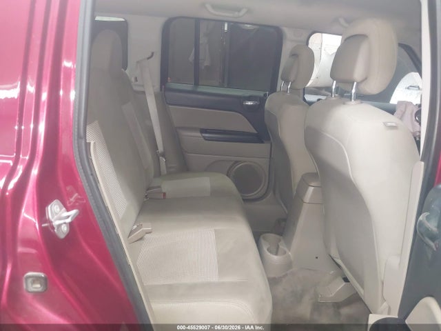 1C4NJRBB3GD619426 Jeep Patriot Sport