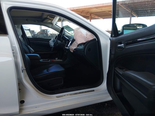 Aukcja sprzedaży 2015 Chrysler 300c, vin: 2C3CCAEG6FH749328, numer aukcji: 45529029