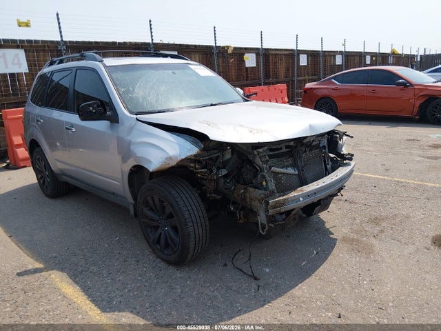 Продажа на аукционе авто 2013 Subaru Forester 2.5x Premium, vin: JF2SHADC5DH417442, номер лота: 45529038