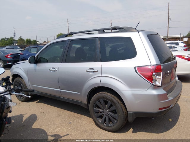 Продажа на аукционе авто 2013 Subaru Forester 2.5x Premium, vin: JF2SHADC5DH417442, номер лота: 45529038