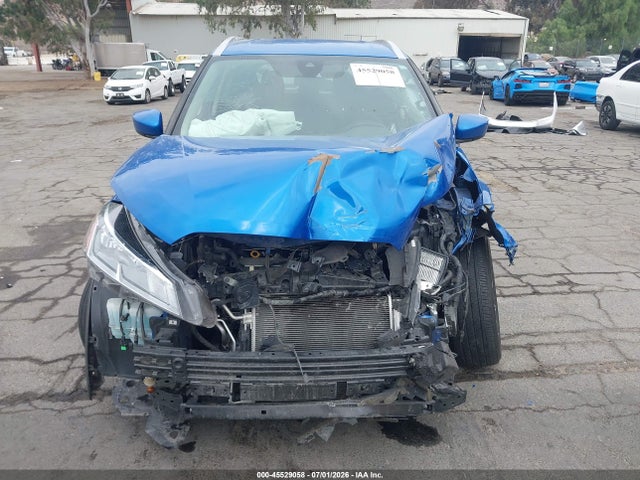 3N1CP5CV9NL512298 Nissan Kicks Sv Xtronic Cvt