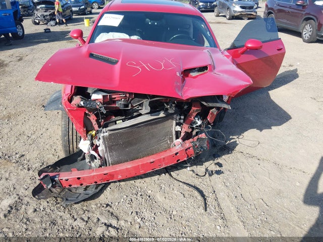45529089 :رقم المزاد ، 2C3CDZBG7FH710814 vin ، 2015 Dodge Challenger Sxt Plus مزاد بيع