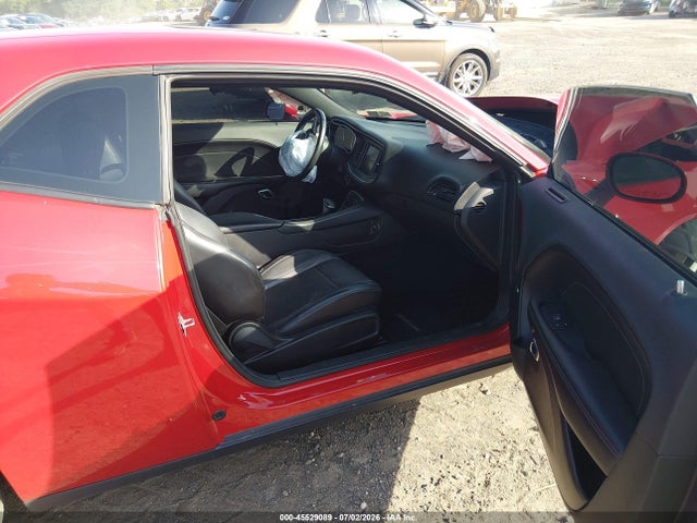 45529089 :رقم المزاد ، 2C3CDZBG7FH710814 vin ، 2015 Dodge Challenger Sxt Plus مزاد بيع
