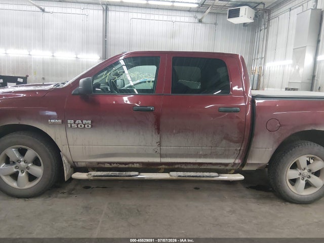 2017 Ram 1500 Express  4x4 5'7 Box მანქანა იყიდება აუქციონზე, vin: 3C6RR7KT1HG788508, აუქციონის ნომერი: 45529091