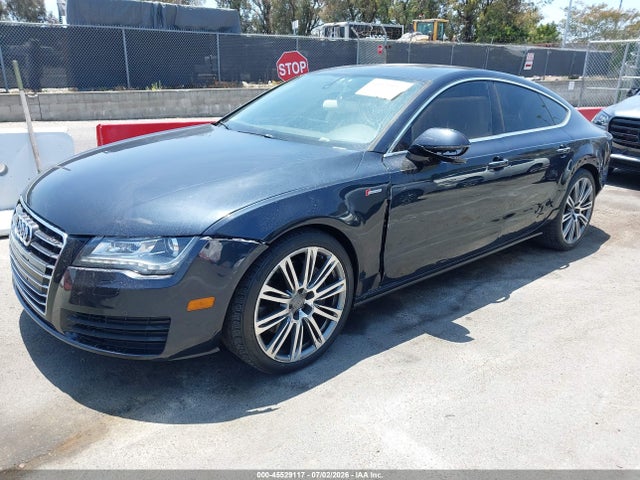 Audi A7 3.0t Premium Plus 2014 WAUWGAFC1EN129496 Image 2