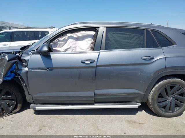 Продажа на аукционе авто 2021 Volkswagen Atlas Cross Sport 2.0t Se W/technology, vin: 1V2JC2CA8MC211378, номер лота: 45529122