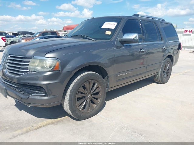 Lincoln Navigator 2015 5LMJJ2HTXFEJ01014 Image 2