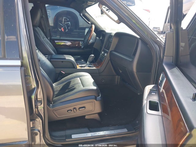 Lincoln Navigator 2015 5LMJJ2HTXFEJ01014 Image 5