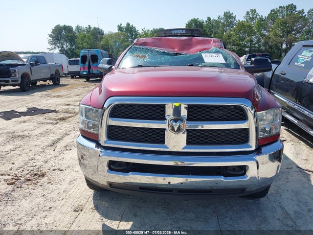 45529147 :رقم المزاد ، 3C63R3LL3EG196679 vin ، 2014 Ram 3500 Slt مزاد بيع