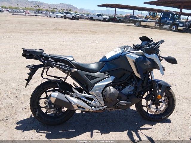 Продажа на аукционе авто 2023 Honda Nc750 Xd, vin: JH2RH0916PK200026, номер лота: 45529150