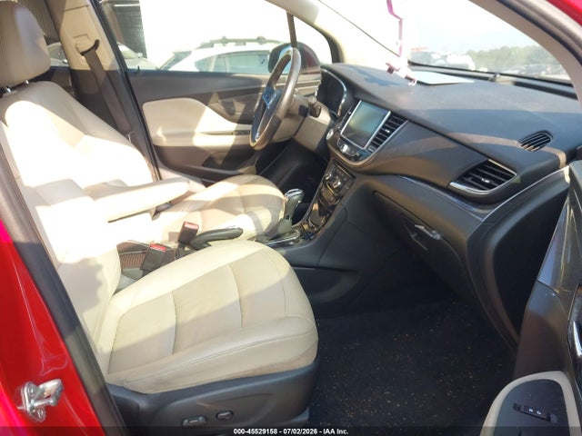 45529158 :رقم المزاد ، KL4CJCSBXHB155255 vin ، 2017 Buick Encore Essence مزاد بيع