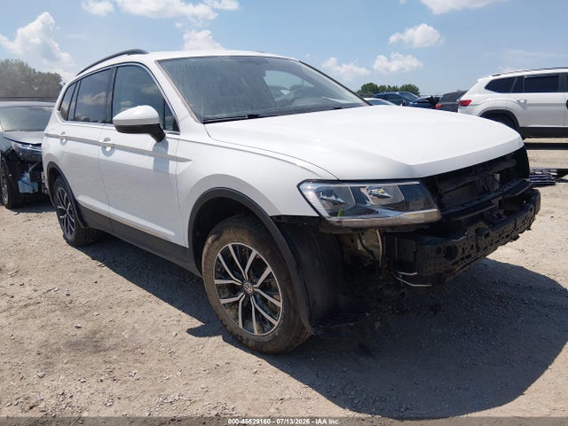 Продаж на аукціоні авто 2020 Volkswagen Tiguan 2.0t Se/2.0t Se R-line Black/2.0t Sel, vin: 3VV2B7AX8LM018420, номер лоту: 45529160