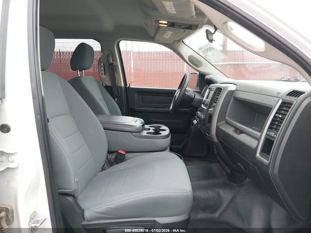 RAM 1500 Classic 2020 3C6RR7KG5LG273085 Image 5