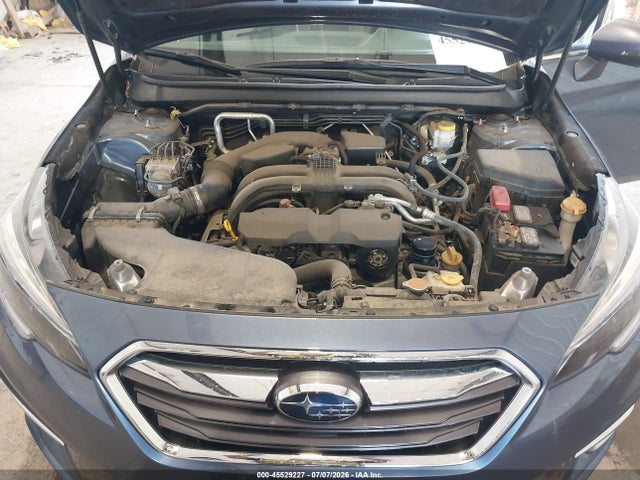 Продаж на аукціоні авто 2018 Subaru Legacy 2.5i Premium, vin: 4S3BNAF66J3045049, номер лоту: 45529227