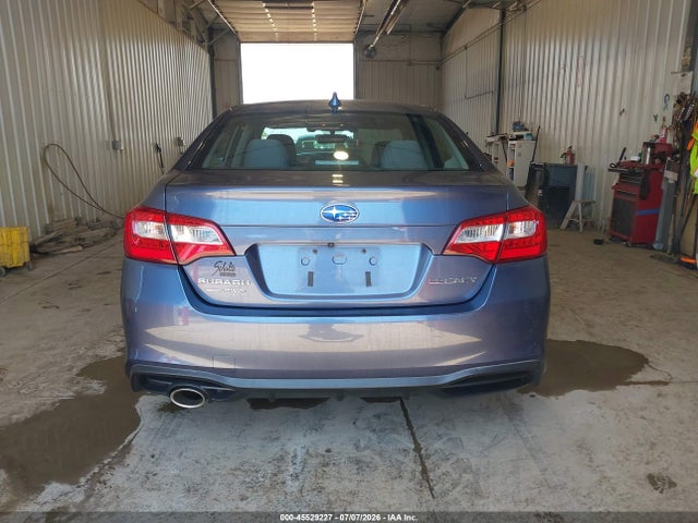 Продаж на аукціоні авто 2018 Subaru Legacy 2.5i Premium, vin: 4S3BNAF66J3045049, номер лоту: 45529227