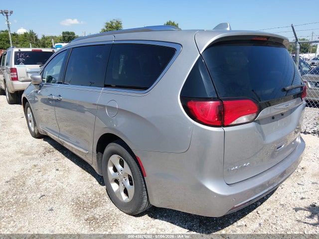 Aukcja sprzedaży 2017 Chrysler Pacifica Touring-l Plus, vin: 2C4RC1EG5HR665701, numer aukcji: 45529262