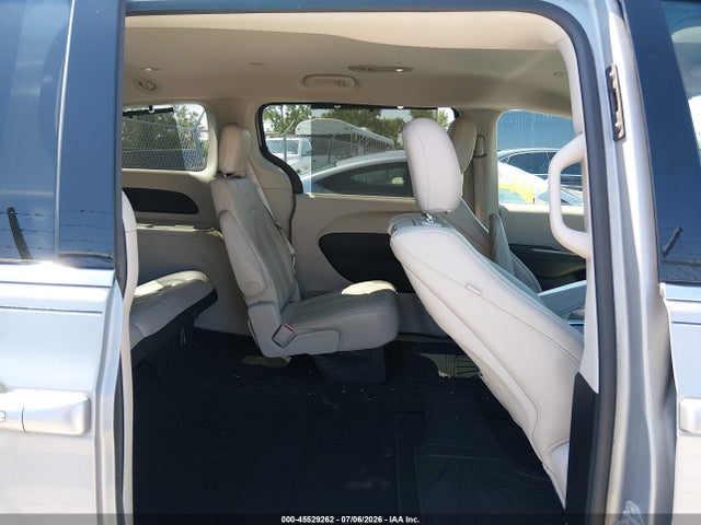 Aukcja sprzedaży 2017 Chrysler Pacifica Touring-l Plus, vin: 2C4RC1EG5HR665701, numer aukcji: 45529262